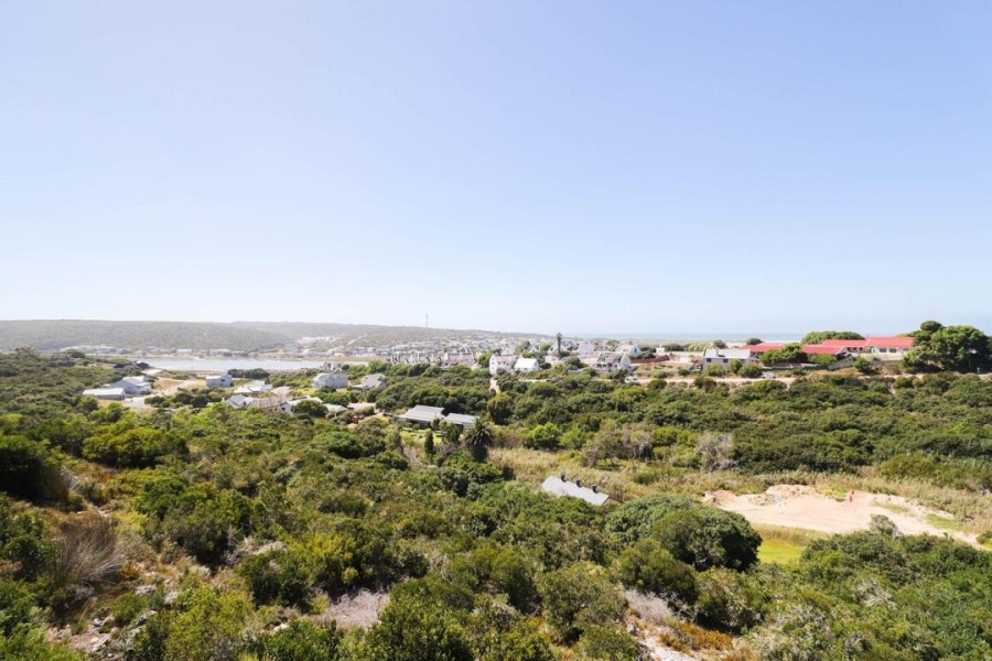 4 Bedroom Property for Sale in Stilbaai Wes Western Cape